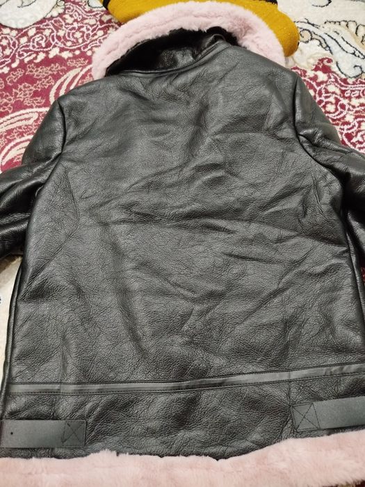 Продам демисезонную куртку