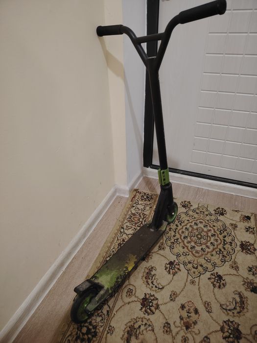 Трюковой самокат