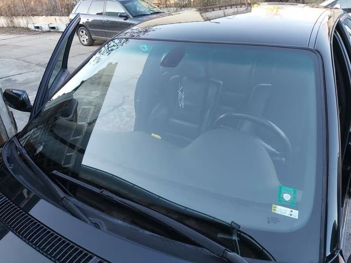 София Професионално полиране на автостъкла