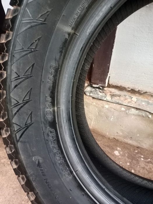 Продам зимние шыны