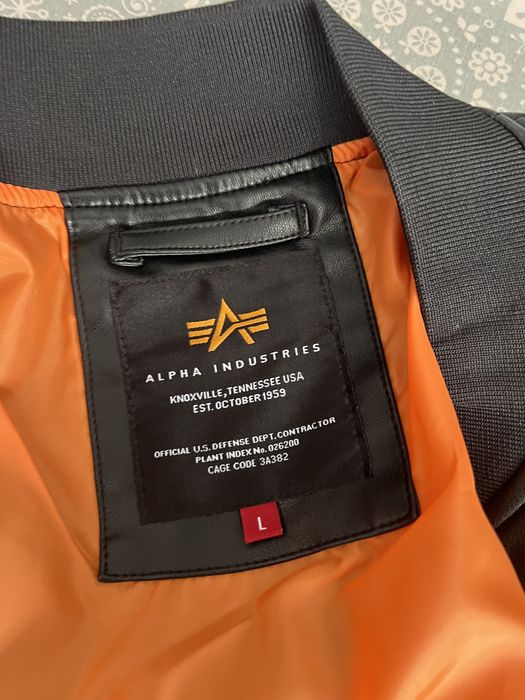 Яке Alpha Industries