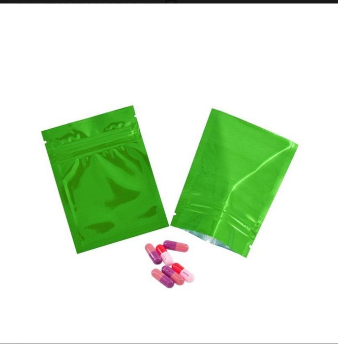 Пакеты металлизированые, zip lock, разные цвета.