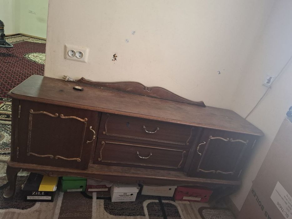 Spalni garnitur ideal holatda