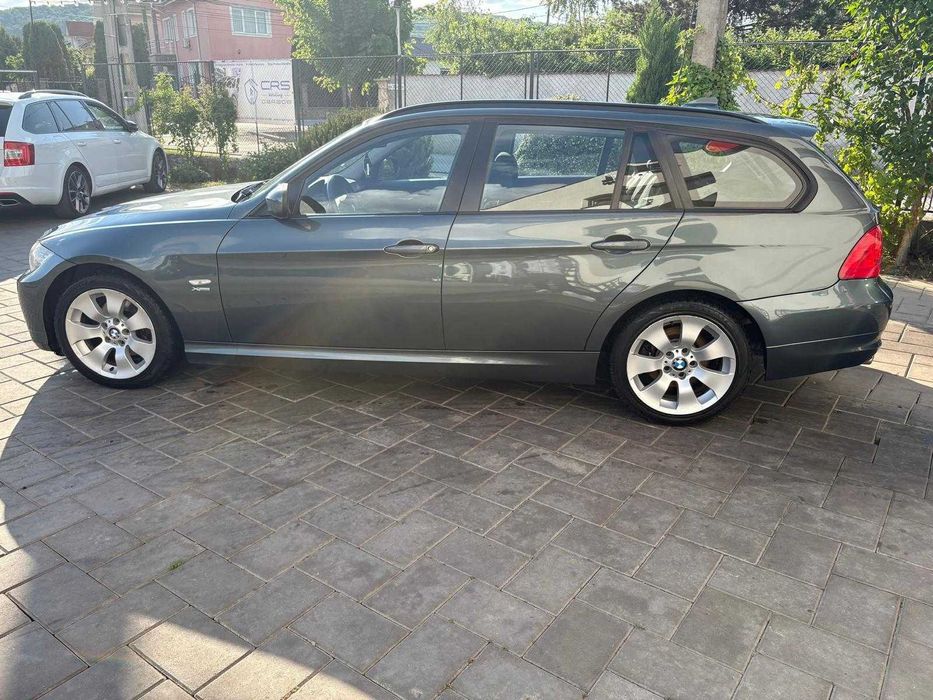 BMW 320 XDrive, motorina, tracțiune integrală, 1995 cm cubi,
