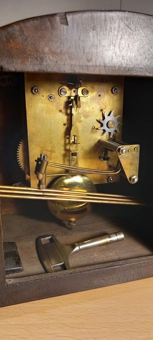 Старинен часовник