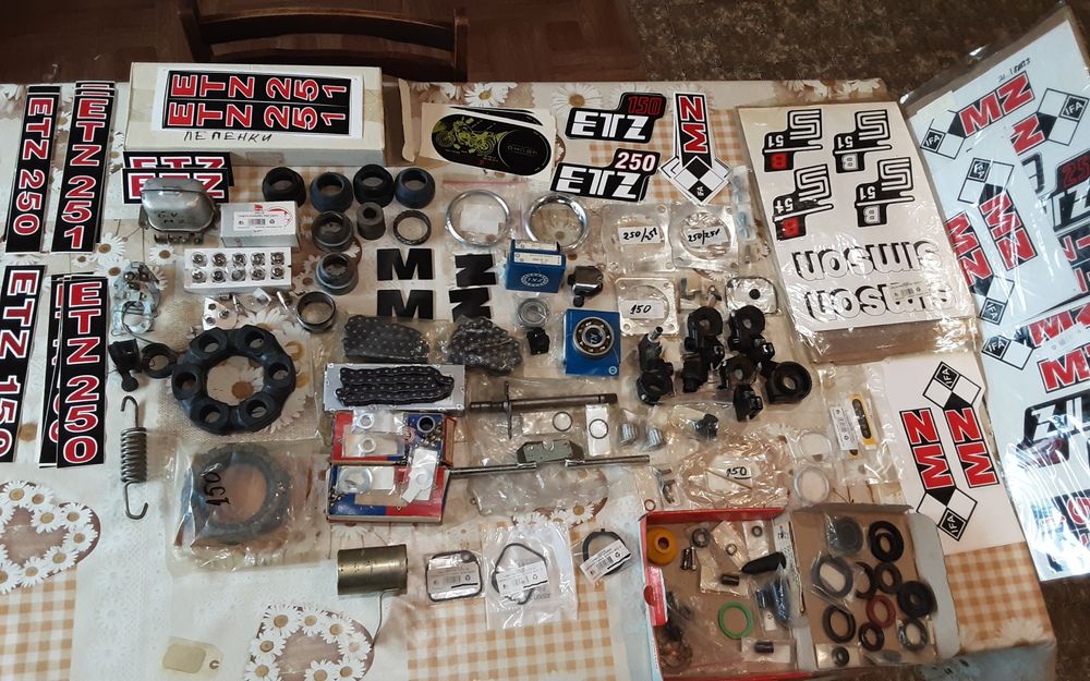 Продавам мз етз МЗ ЕТЗ mz etz MZ ETZ части