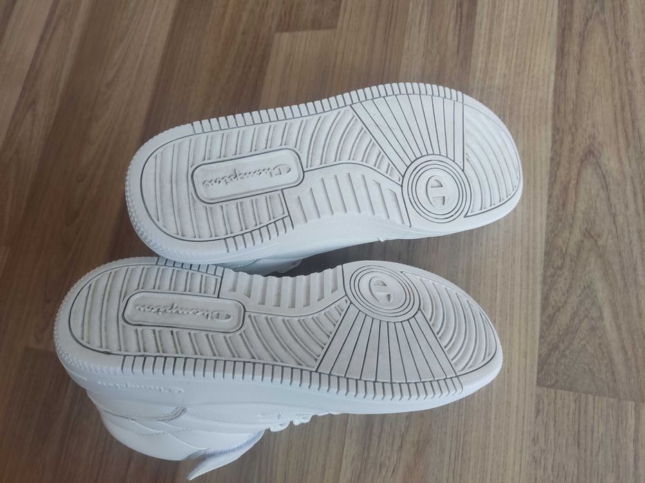 Маратонки Champion