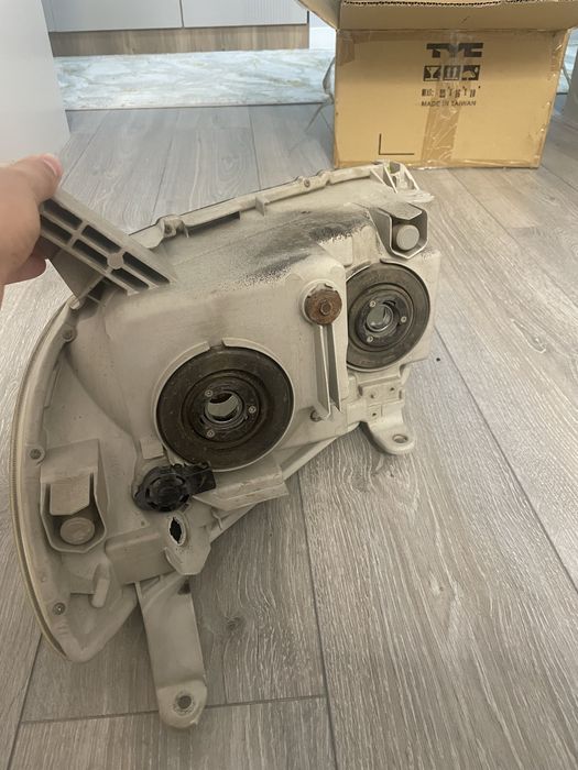 Фара передний 4 runner