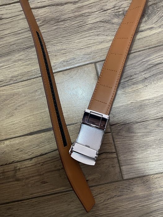 Комплект 2 мъжки колана от естествена кожа с автоматична катарама