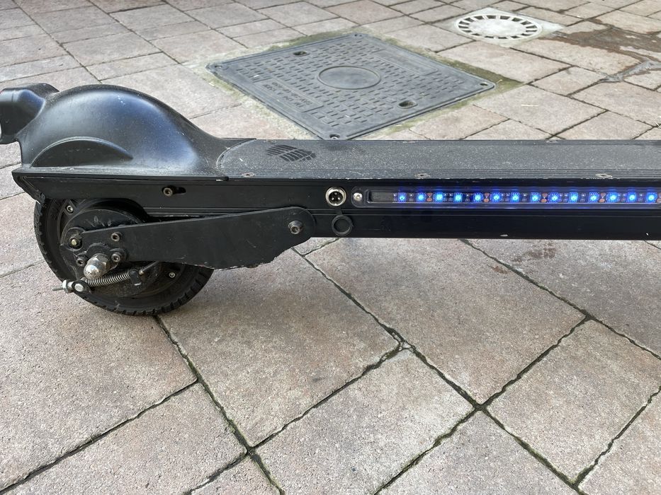 Trotinetă electrică RYDE 350 Ranger – 350W, 35 km/h