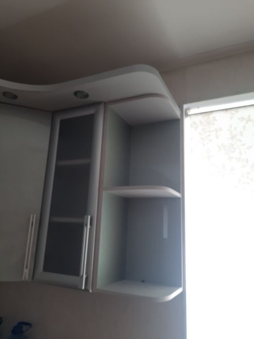 Продам встроенную кухню