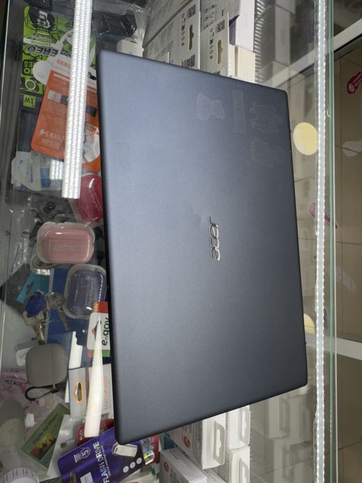 Ноутбук  Эйсер core i 3-11 поколение