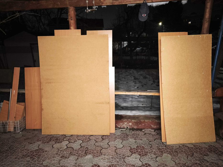 Отдам два шкафа для спальни