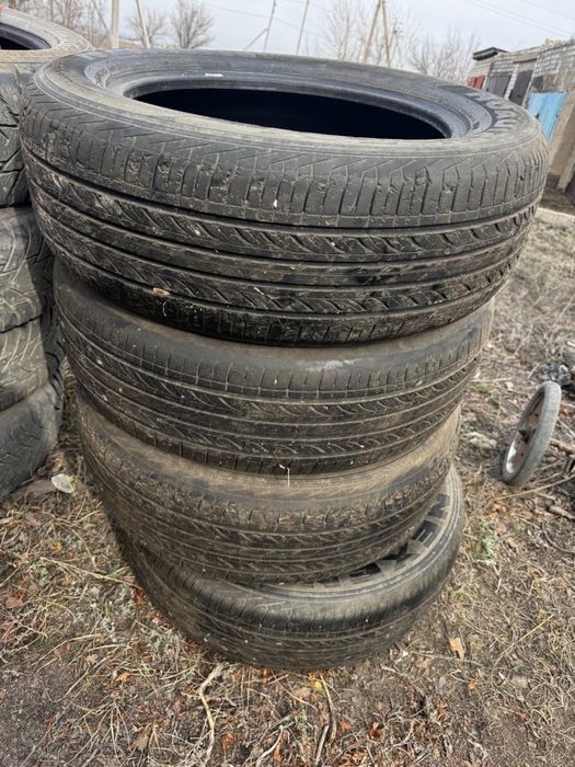 Продам шины 235/60 R18