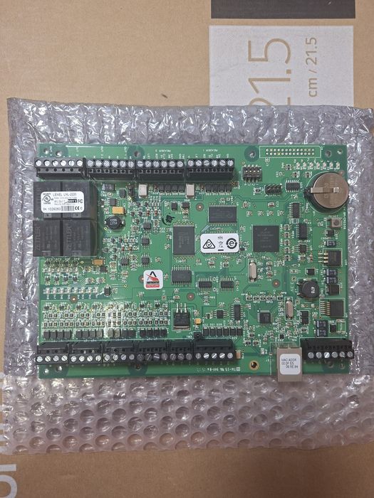 Controler acces Lenel LNL-2220 Series 2 Intelligent Dual Reader Contro