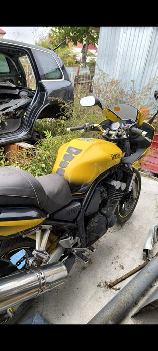 Yamaha fzs 600 fazer ,limitat A2