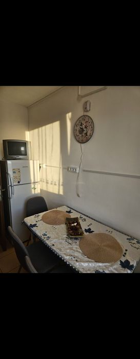 Inchiriez apartament 2 camere