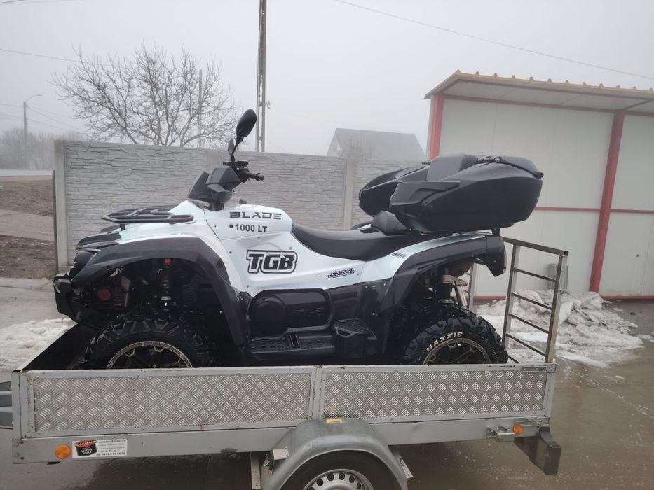 Vând Tgb 1000cm  + remorcă