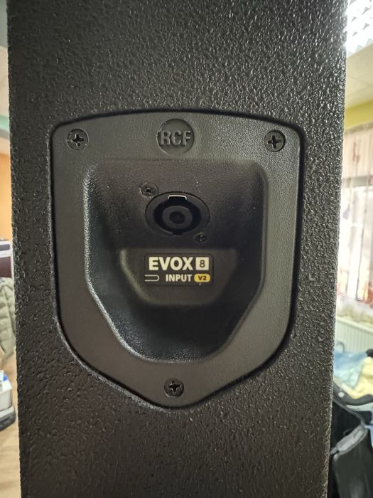 Rcf evox 8 sistem sunet mini evenimente/ dj