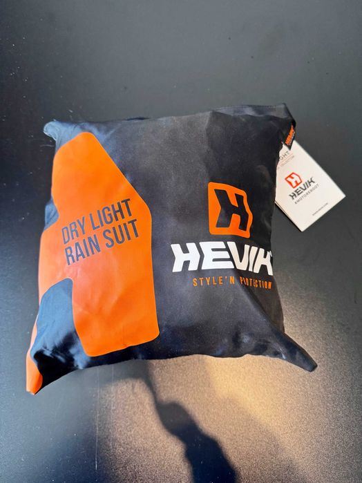Мото дъждобран HEVIK 2 части - НОВ