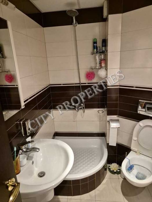 Продава се Тристаен апартамент в Благоевград, Идеален център - 110 кв.м за 1798 €/кв.м - Снимка #6