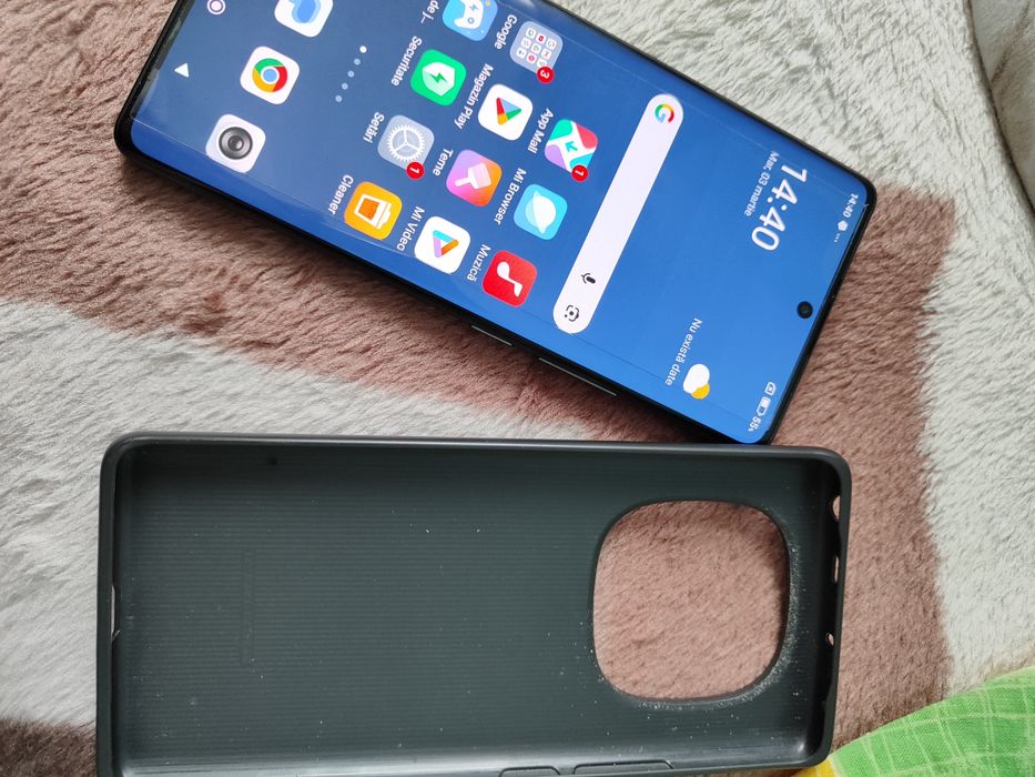 Xiaomi Redmi note 14 pro Amoled 8gb RAM/ 256 GB intern