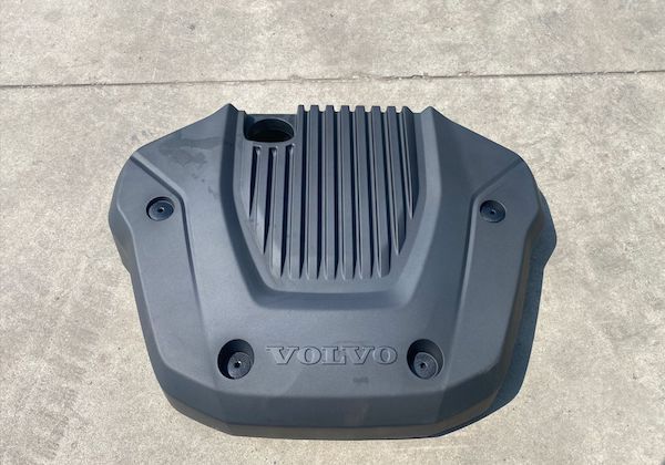 Capac Motor Volvo XC40 32252730 Baia • OLX.ro