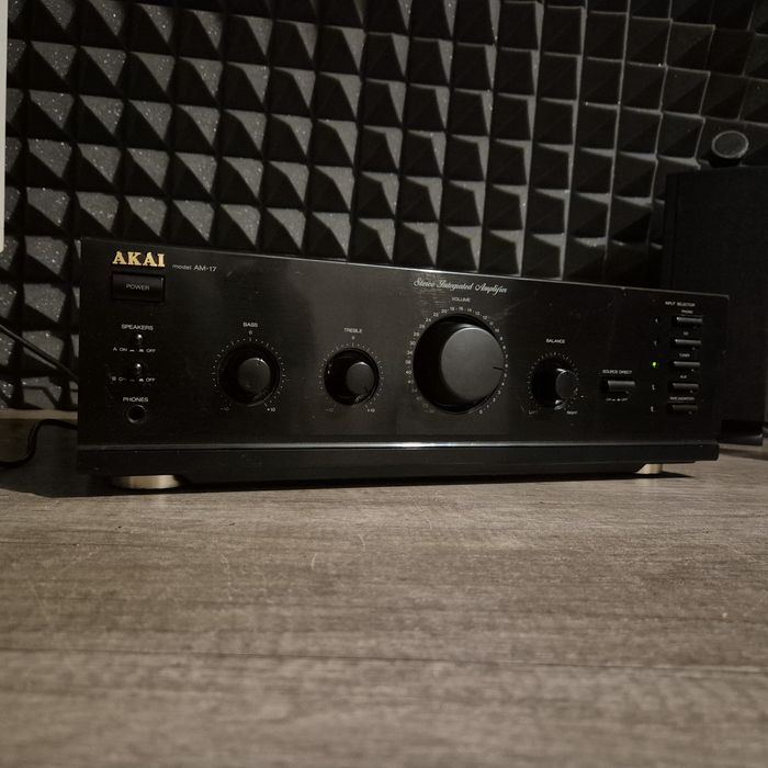 ТОП ЦЕНА! Усилвател Akai AM-17
Усилвател Akai AM-17