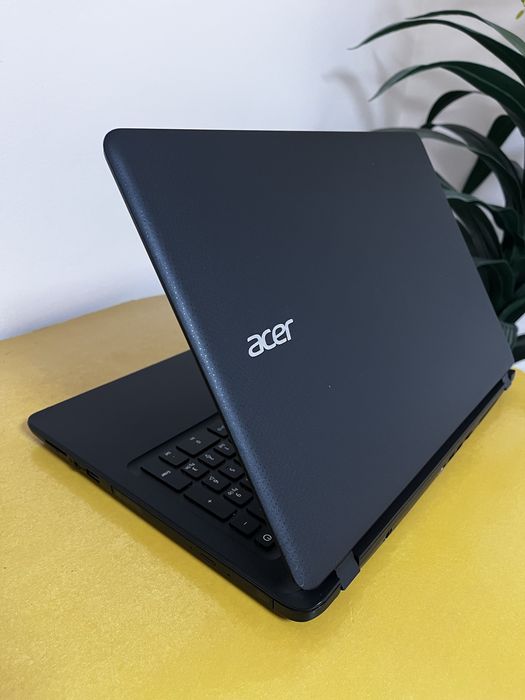 Ноутбук Acer в отличном состоянии!