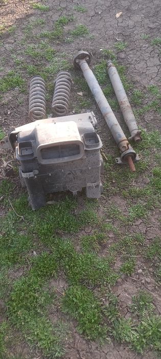 Мерседес сешка все оддам за 40тысяч