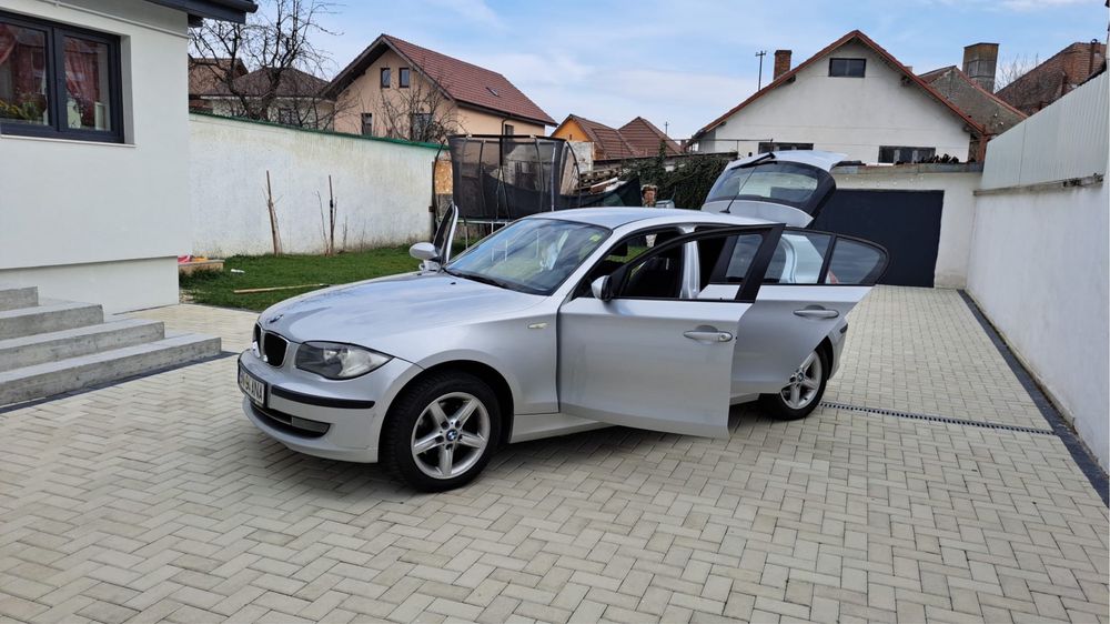 BMW seria 1, 118d