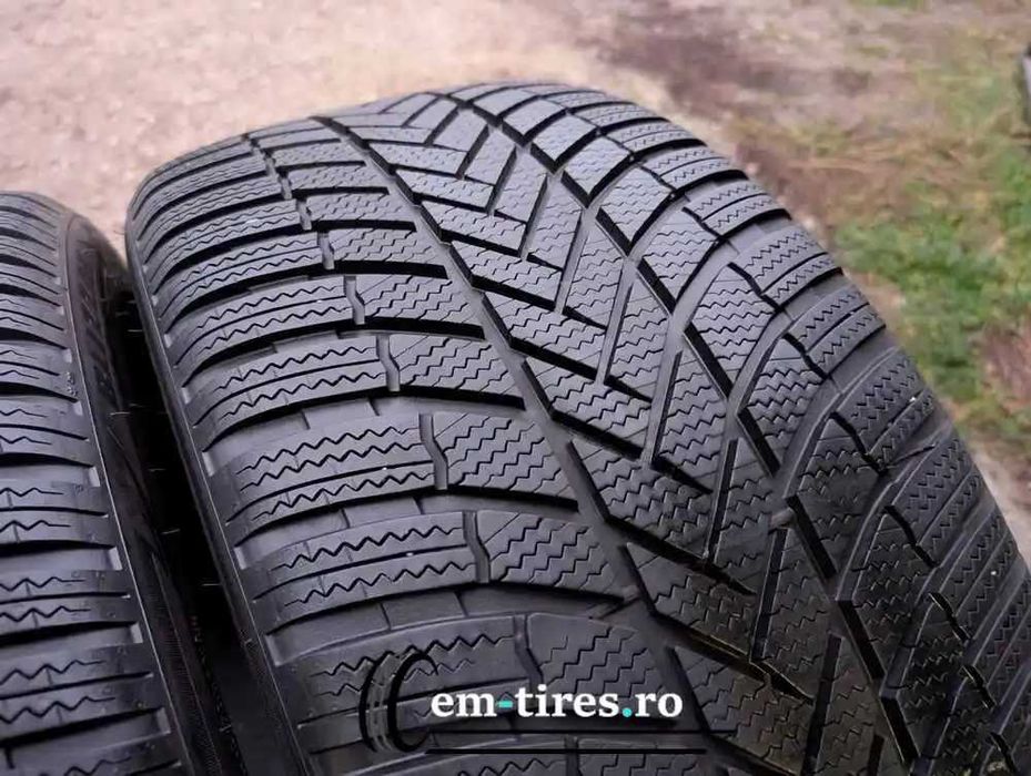 SET 2 Anvelope Iarna 285/40 R22 BRIDGESTONE Blizzak ras