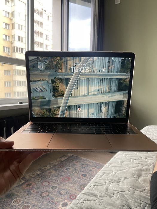 MacBook Air 2019