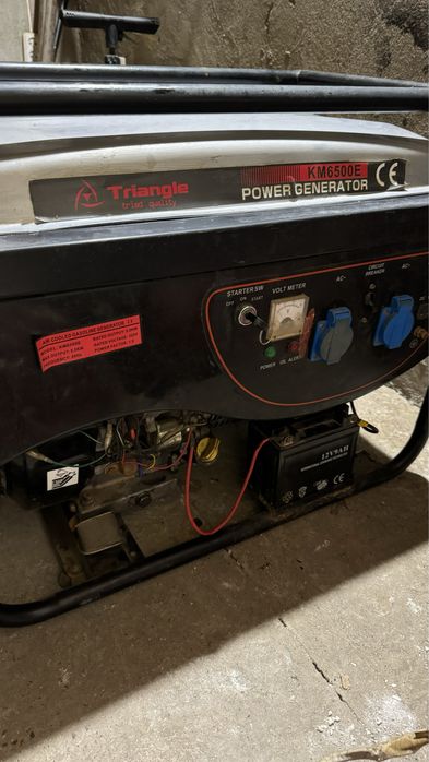 Продаю генератор б/у