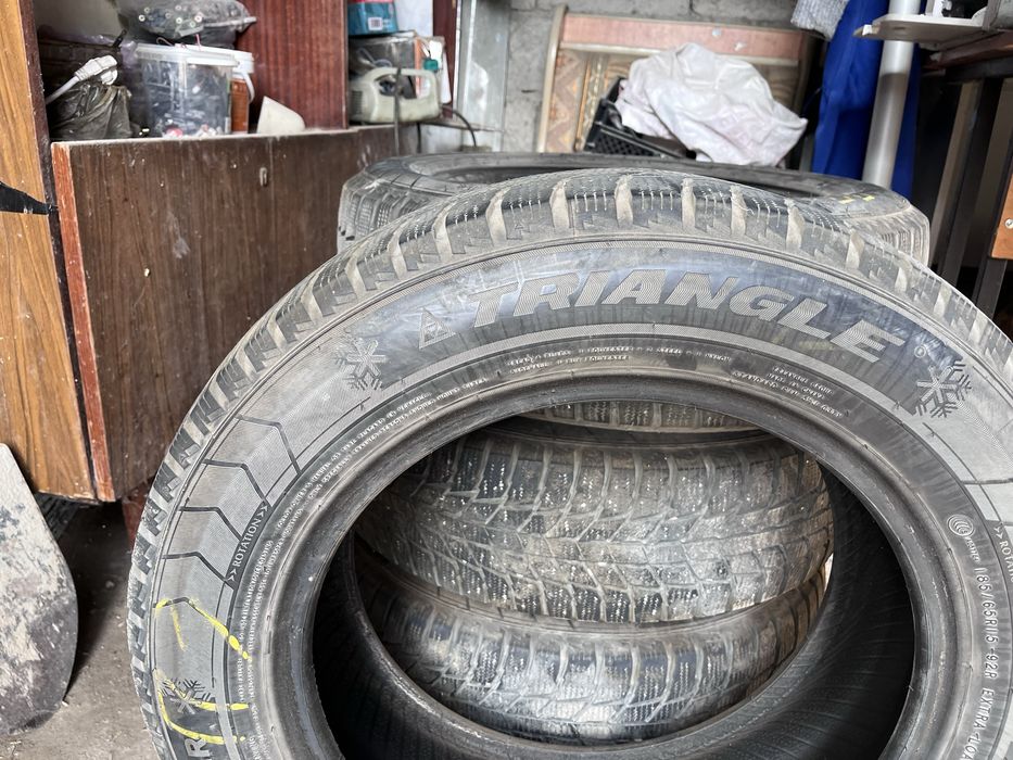 Зимние шины 185/65 R15