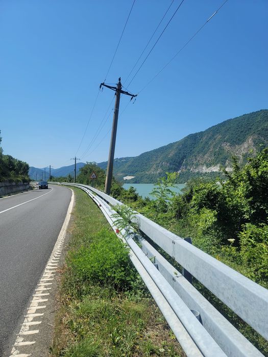 Vand teren intravilan pe malul Dunarii zona Svinita Berzasca , Clisura