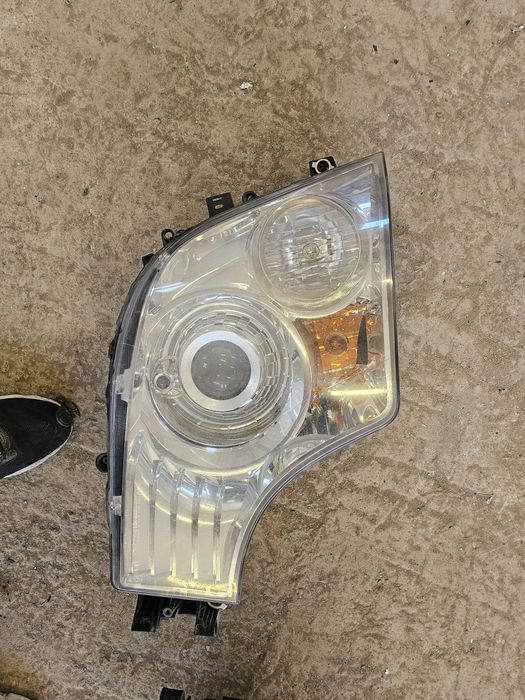 Фарове за mercedes actros