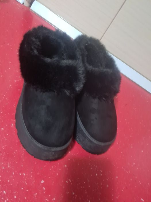 Cizme dama.mar 37 la 70 lei Timișoara