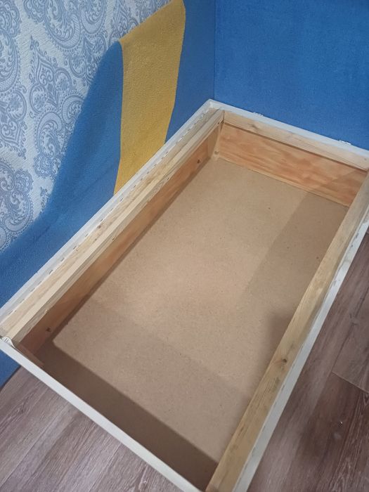 Продам детский диван