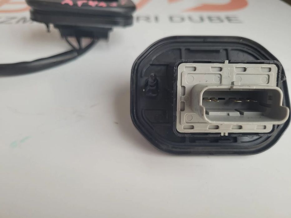 Mecanism deschidere usa spate pentru Renault Trafic / Opel Vivaro / Ni