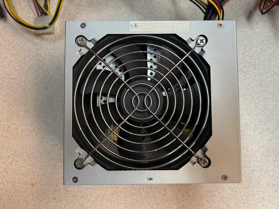 Захранване за компютър HKC SZ-400DR