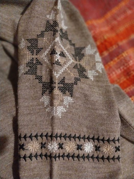 Продавам дамски рокли