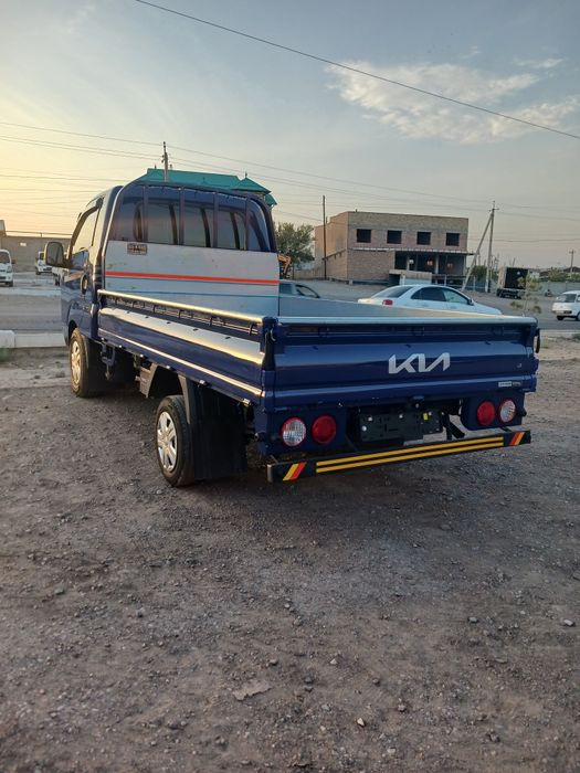 Kia bongo 3 сотилади