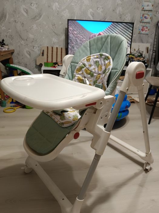 Продам стульчик детский