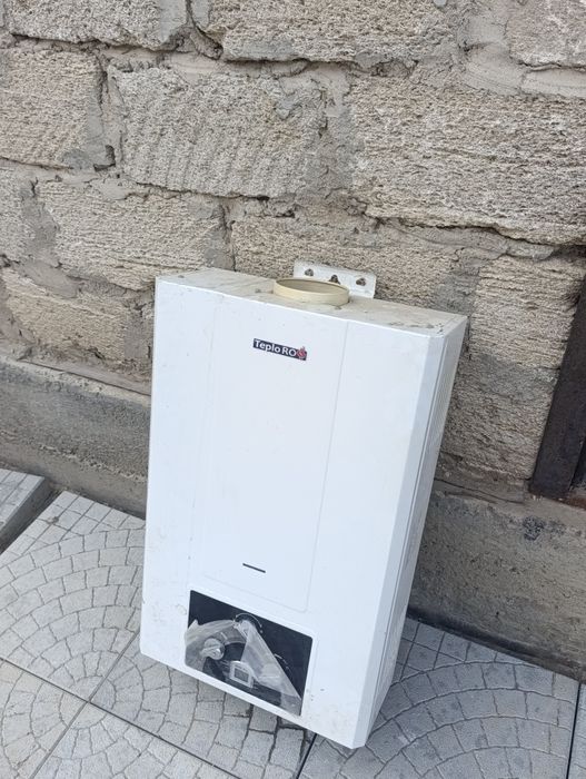 Газовый проточный водонагреватель