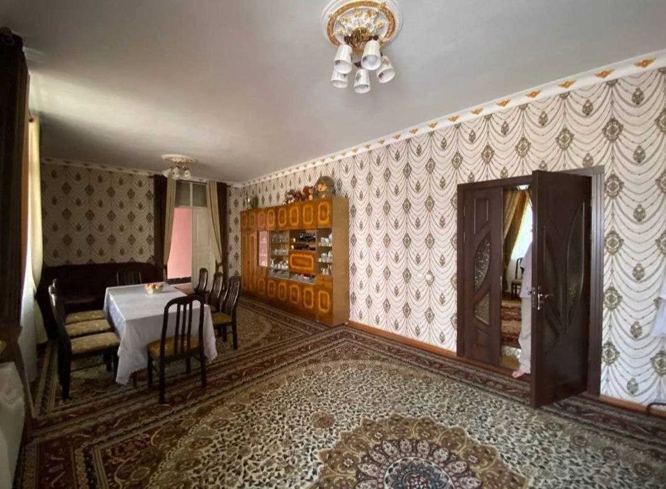 Дом 3,2 сотки 5 комнат в центре города