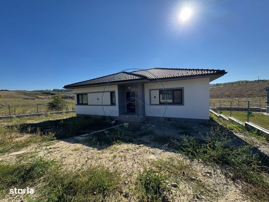 Casa Individuala de vanzare, 3 camere, 120 mp, zona Sigmir
