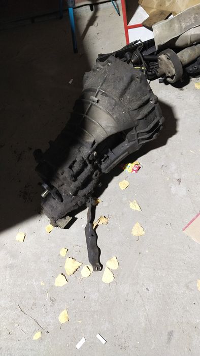 Продам двигатель по запчастям