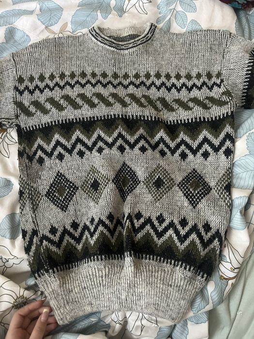 Винтажные свитера из 90-х