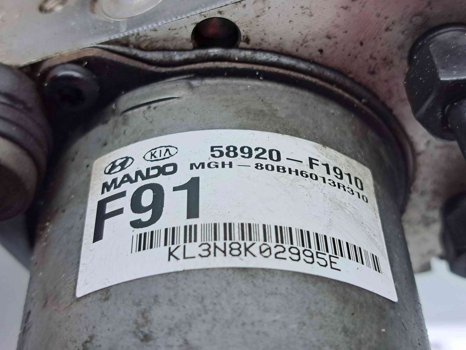 Pompa ABS  Hyundai Tucson III [Fabr 2015-2021] 58920-F1910 2.0 CRDI D4